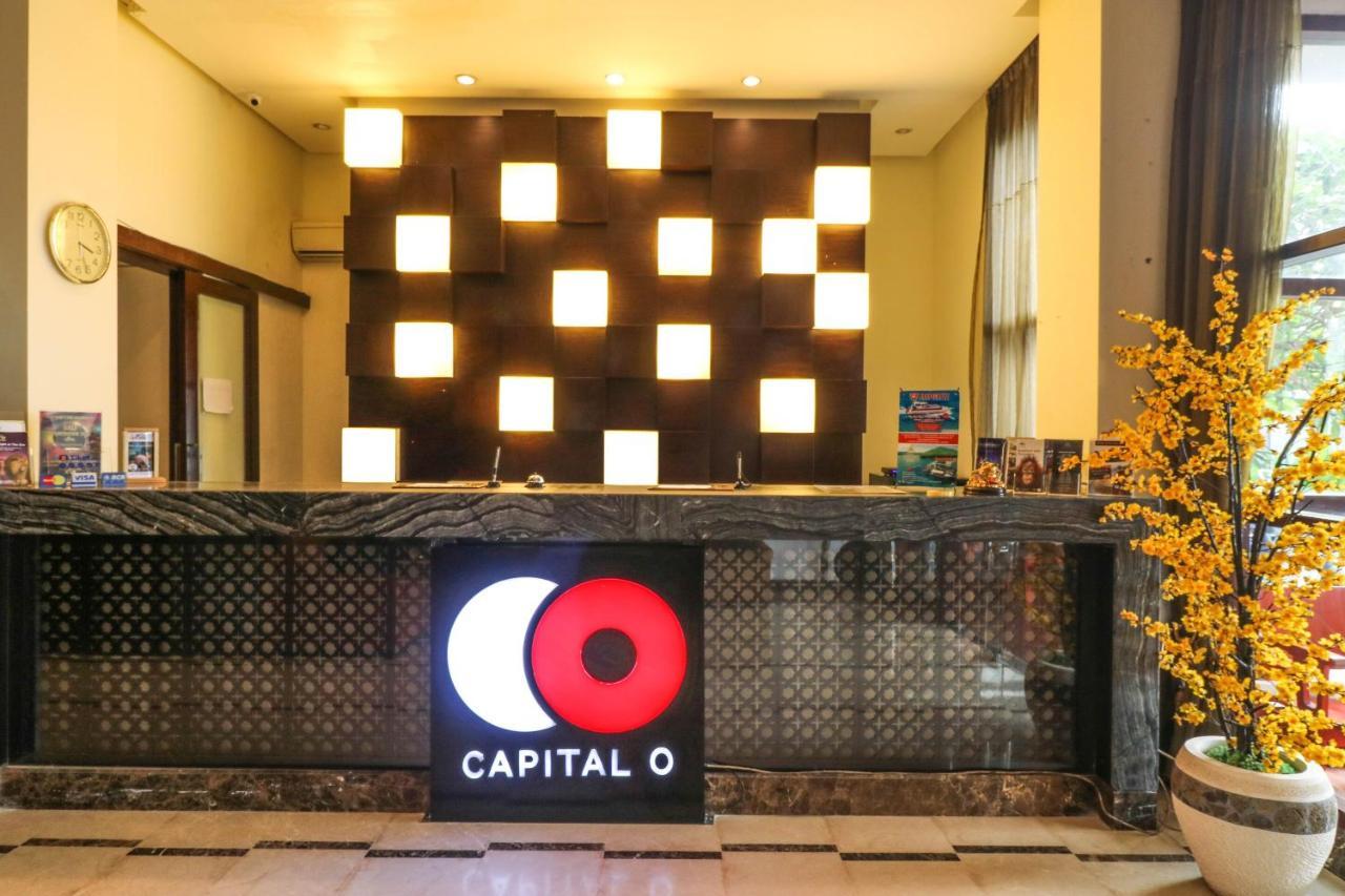 Capital O 2114 Grand Jimbaran Boutique Hotel Екстериор снимка