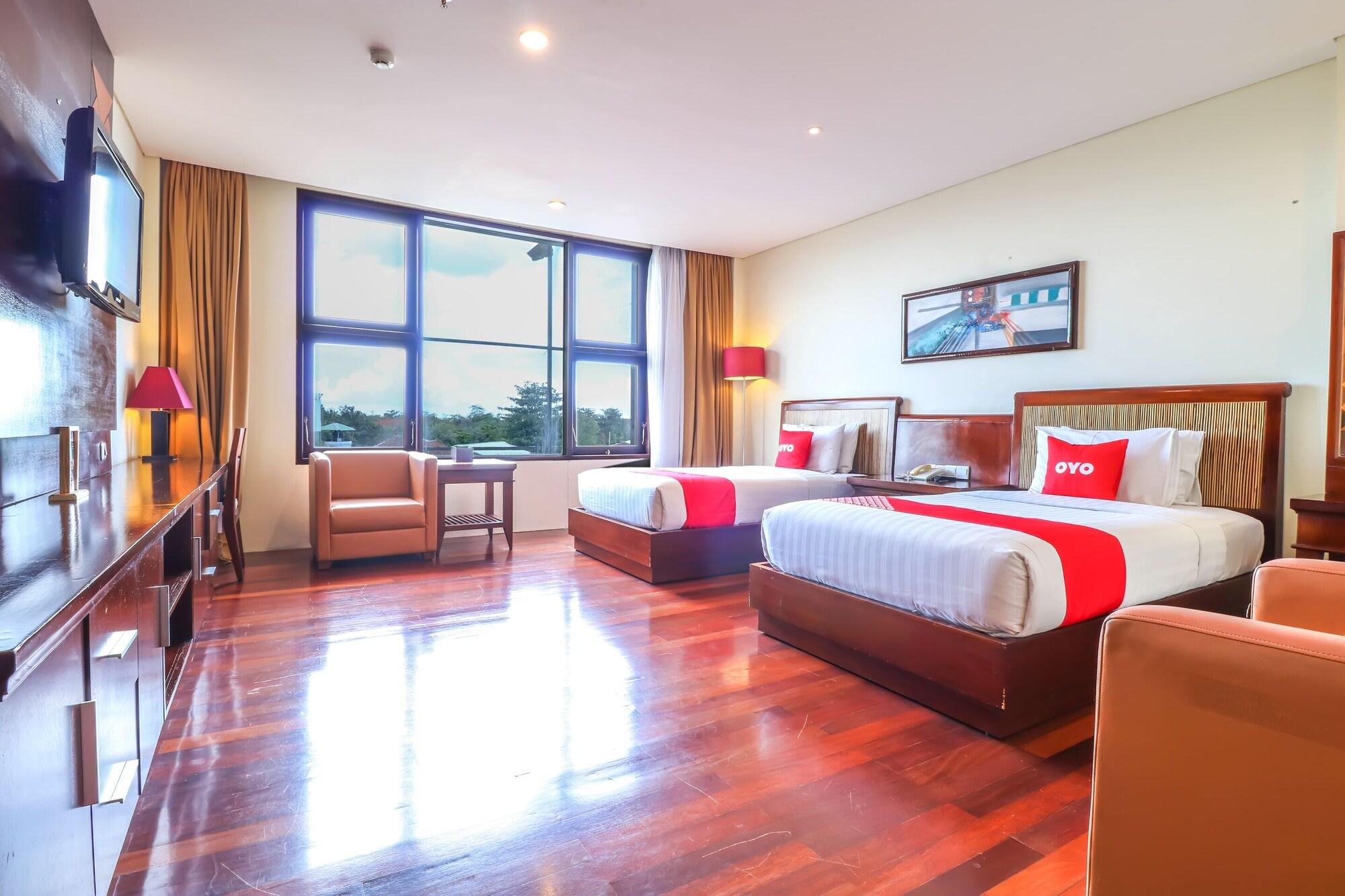 Capital O 2114 Grand Jimbaran Boutique Hotel Екстериор снимка