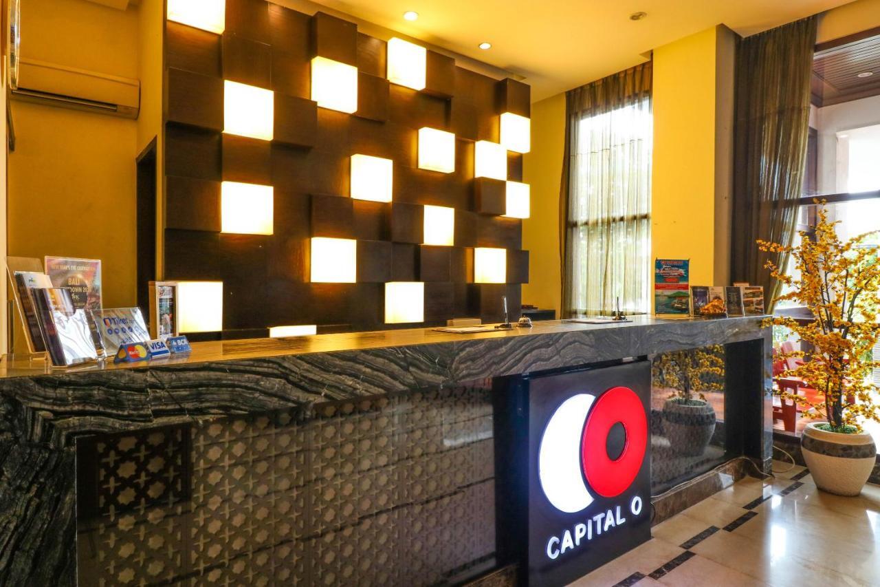 Capital O 2114 Grand Jimbaran Boutique Hotel Екстериор снимка
