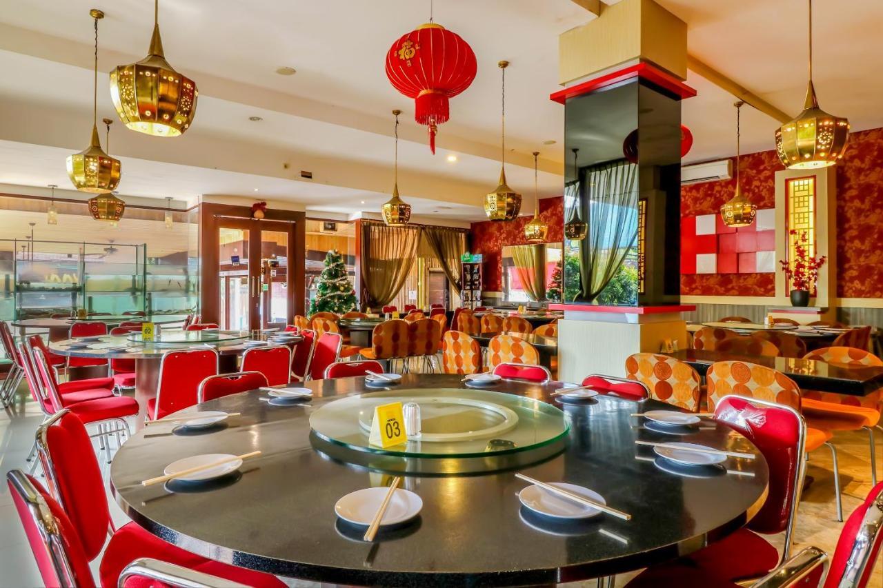Capital O 2114 Grand Jimbaran Boutique Hotel Екстериор снимка