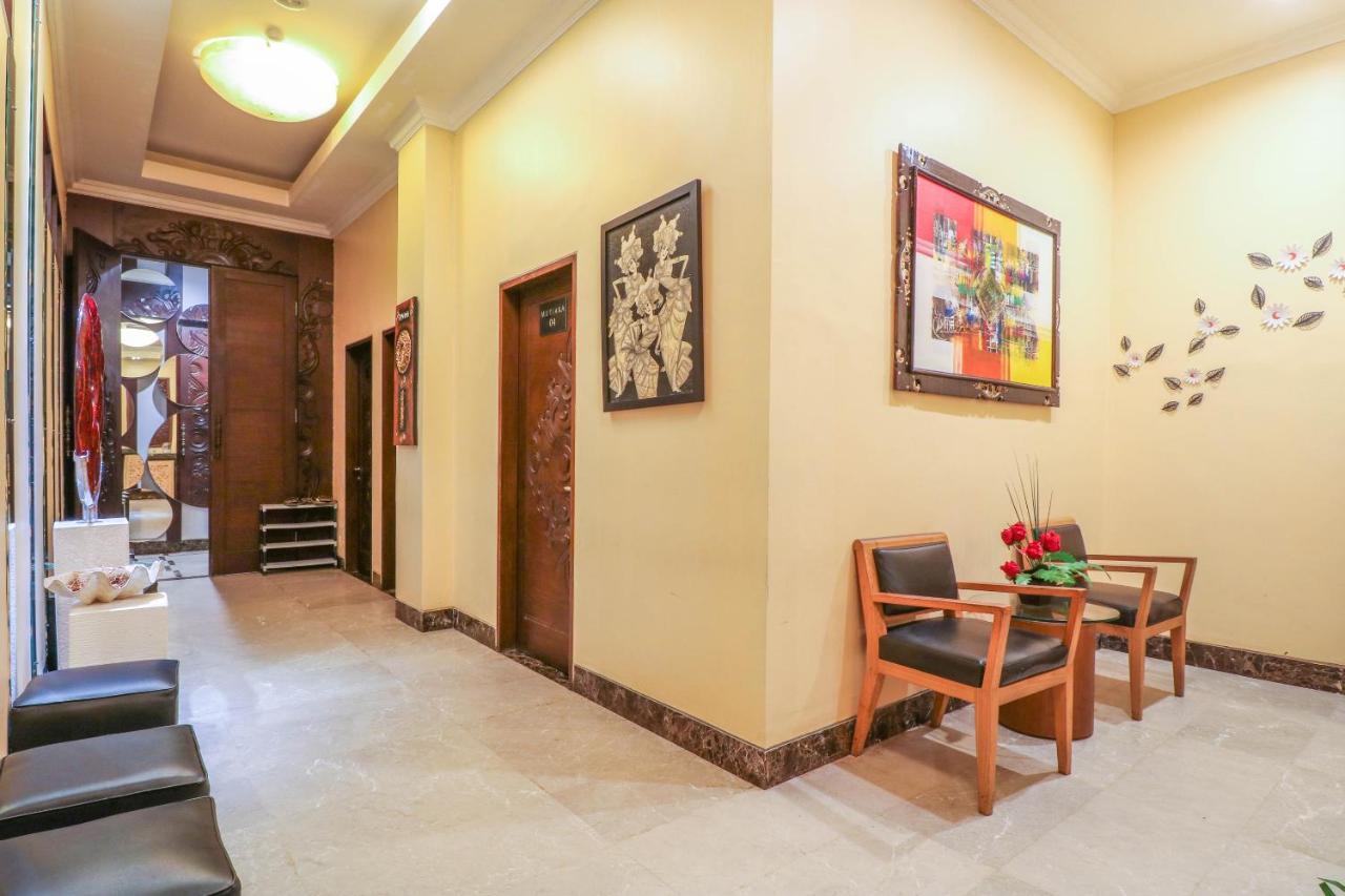 Capital O 2114 Grand Jimbaran Boutique Hotel Екстериор снимка